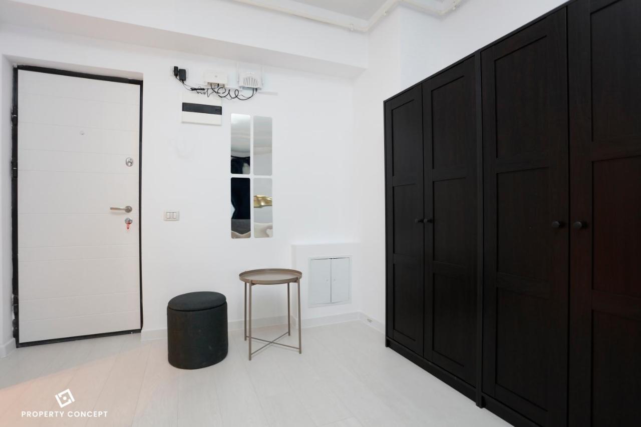 Apartment 920